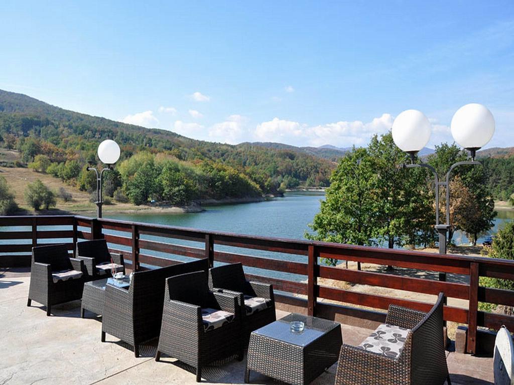 Hotel Jezero Bor Exterior foto